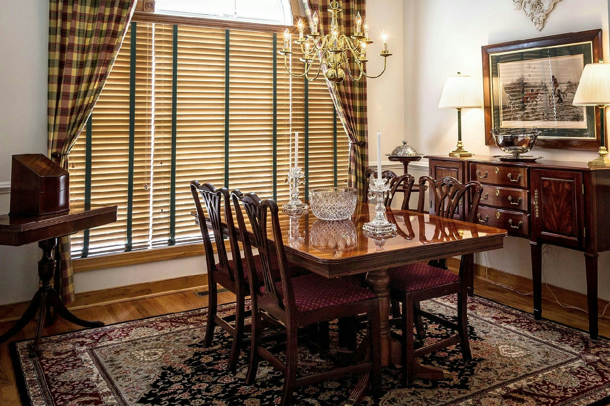 Come riportare all’antico splendore un tappeto persiano: la guida pratica degli esperti a casa tua