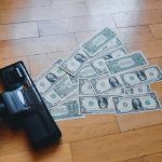 Troppi contanti nascosti in casa? Ecco cosa rischia davvero chi ignora la soglia fissata dalla legge