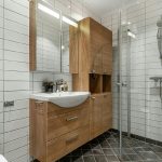 Doccia a filo pavimento: quando può complicare la ristrutturazione del bagno esistente