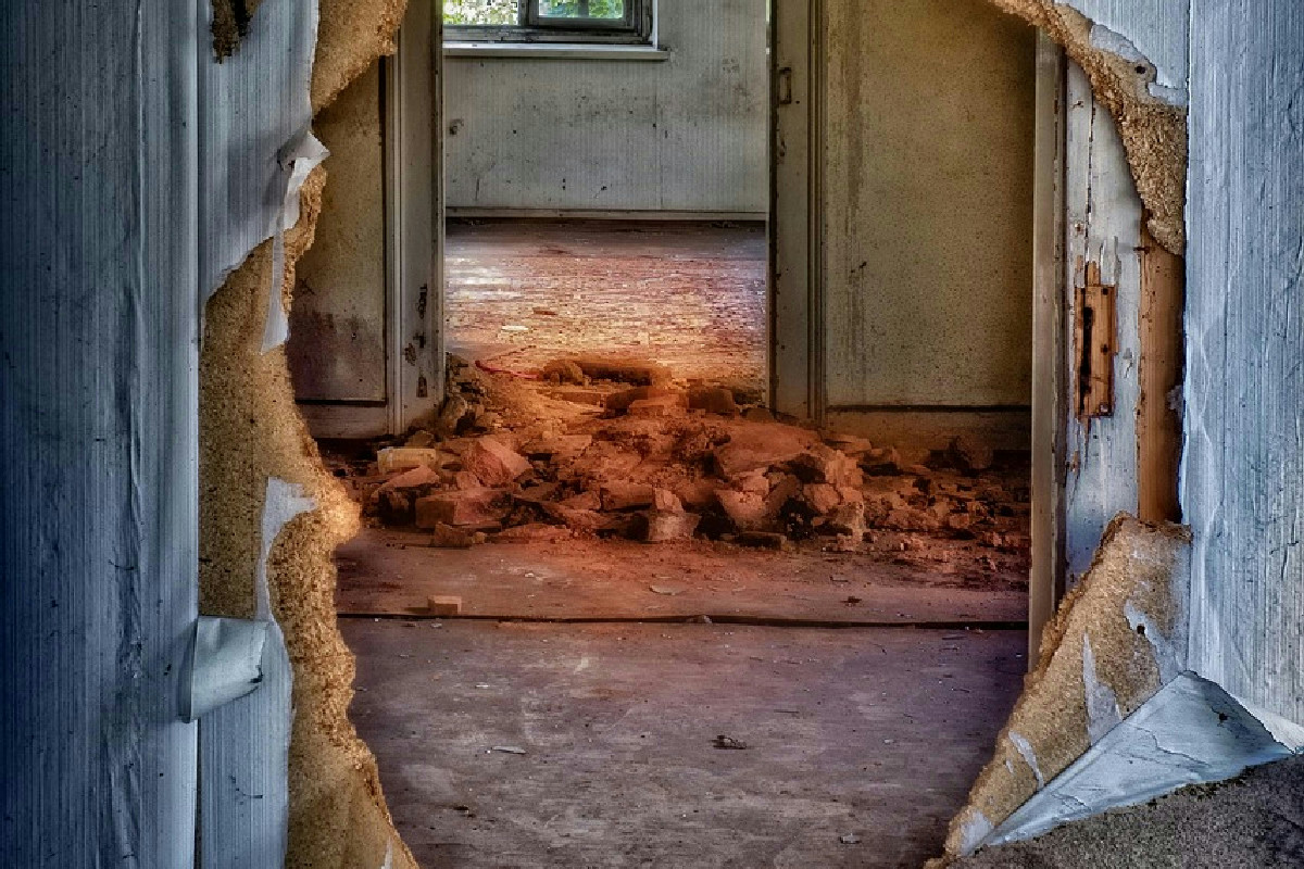 Incentivi fino a 8.000 euro per demolizione e ricostruzione con ampliamento e oneri edilizi spiegati